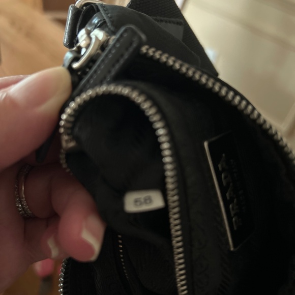 Prada 100% authentic bag - Picture 8 of 8